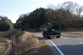 県道の往来