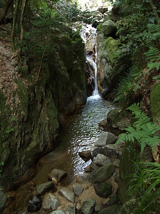 潜戸の滝