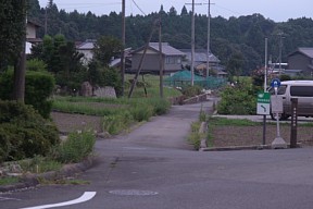 寺尾児童公園バス停