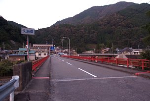 久瀬橋