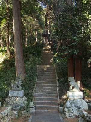 白山神社