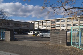 岩野田小学校