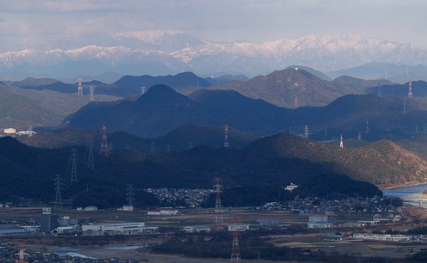 御嶽山と小秀山