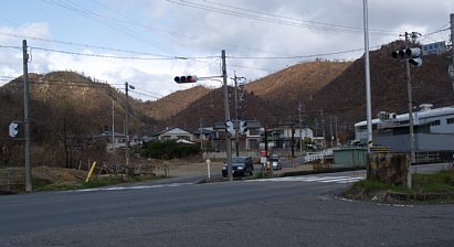 須衛町交差点