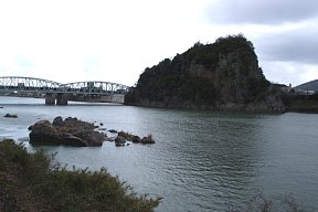 木曽川と犬山橋