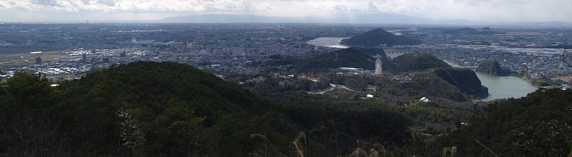 継鹿尾山から犬山