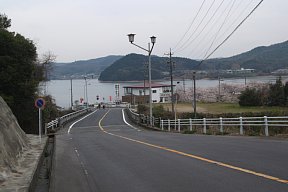 入鹿池へ