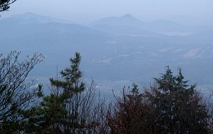 尾張富士と入鹿池