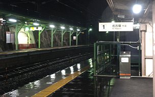 定光寺駅ホーム