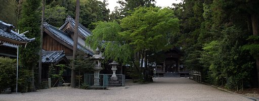 猿投神社境内