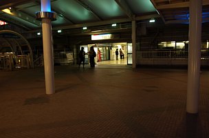 豊田市駅入口