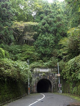 旧伊勢神トンネル