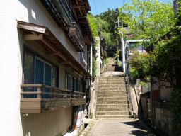 福田寺への階段