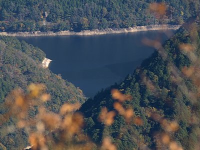 鳳来湖