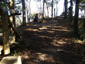 宇連山山頂