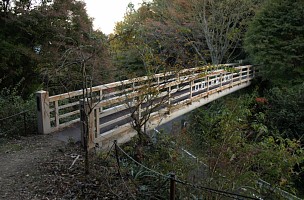 行者越歩道橋