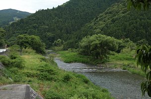 家山川