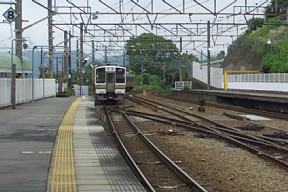 金谷駅ホーム