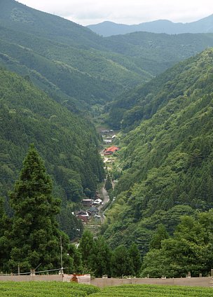 山あいの上河内