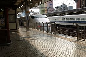 JR静岡駅新幹線ホーム