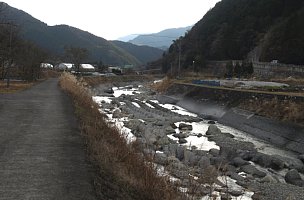 興津川下流