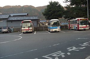 但沼車庫