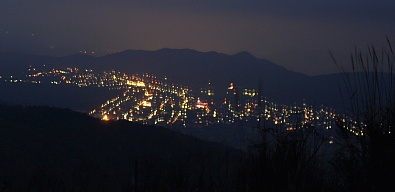 内野の夜景