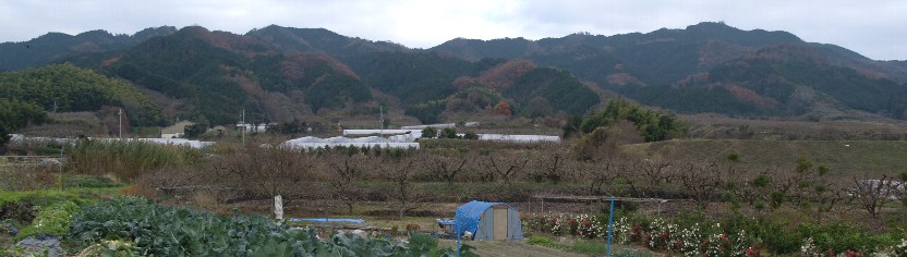 青垣の山々