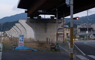 高速道路建設中