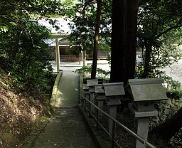 葛神社