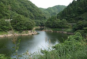 室生湖奥部