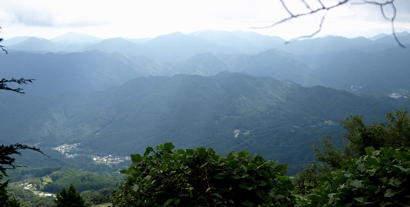 高見山地