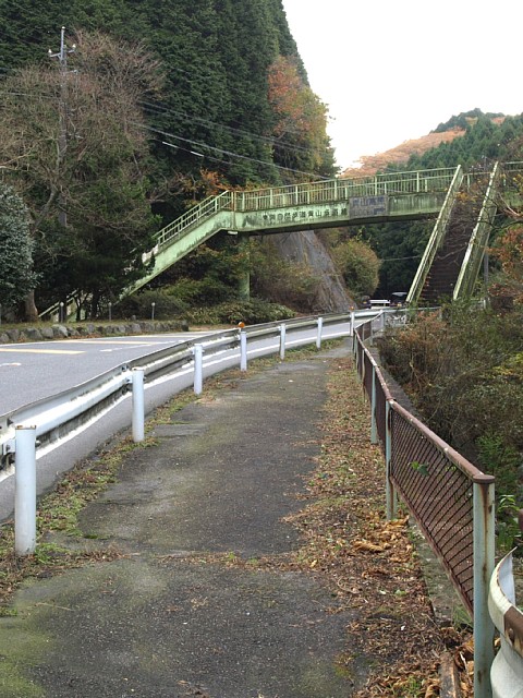 青山歩道橋