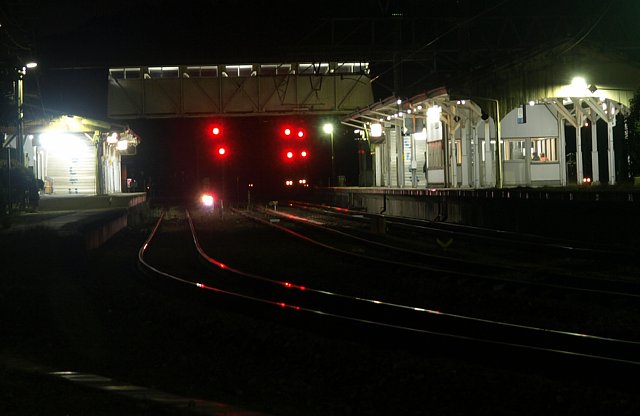 柘植駅夜景