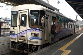 明知鉄道列車