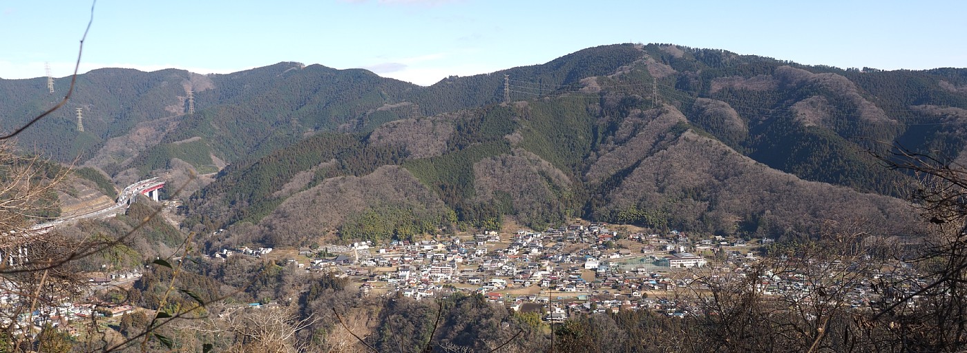 嵐山から景信山・城山