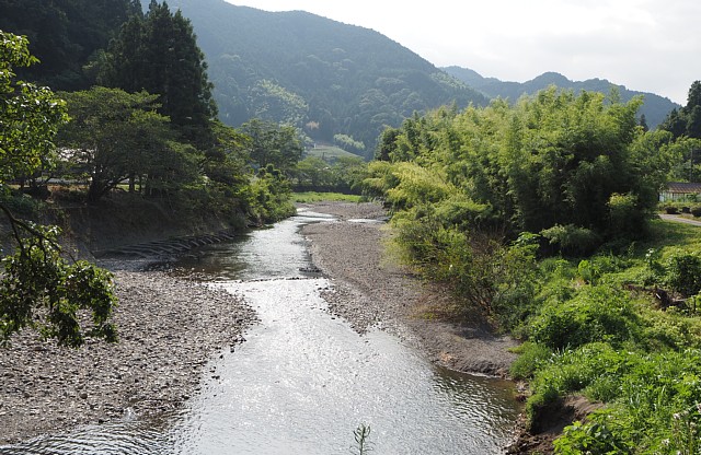 朝比奈川の午後