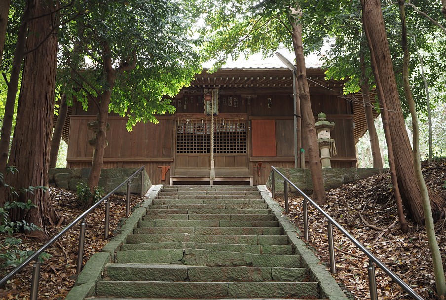 若宮八幡宮拝殿