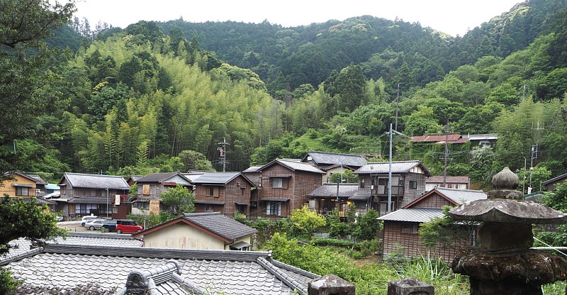 宇津ノ谷山