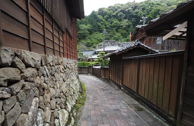 路地