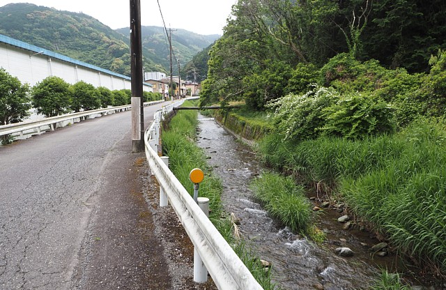 逆川