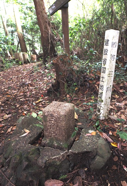 一ノ谷四等三角点