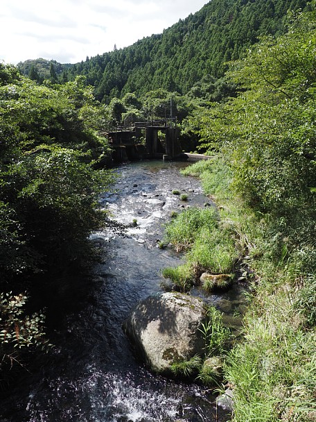 大倉発電所取水堰堤