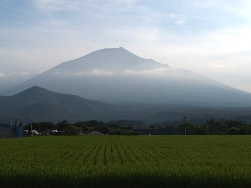 岩手山