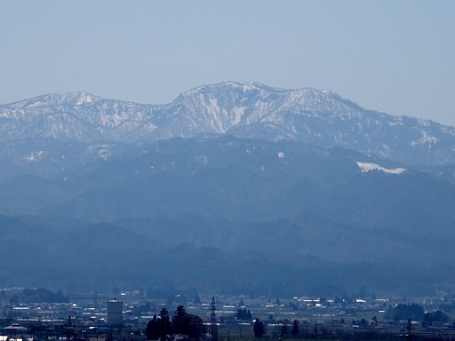 鶴ヶ城より博士山