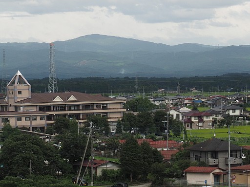 東北新幹線より八溝山