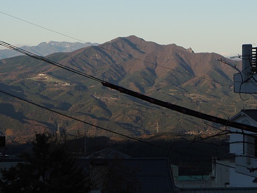 伊香保温泉より子持山