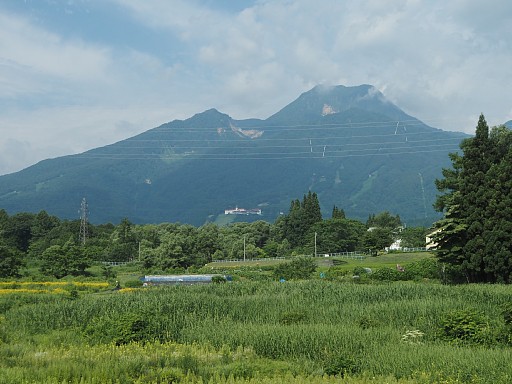 妙高高原より妙高山