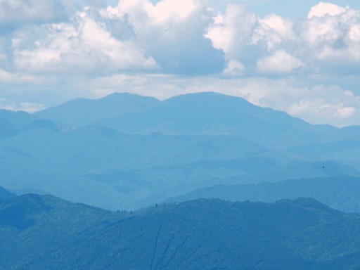 南木曽岳稜線より鉢盛山