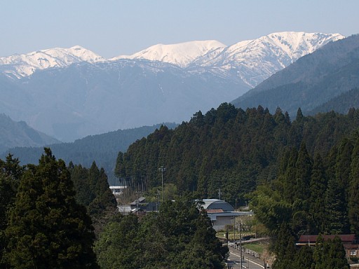 樽見より能郷白山